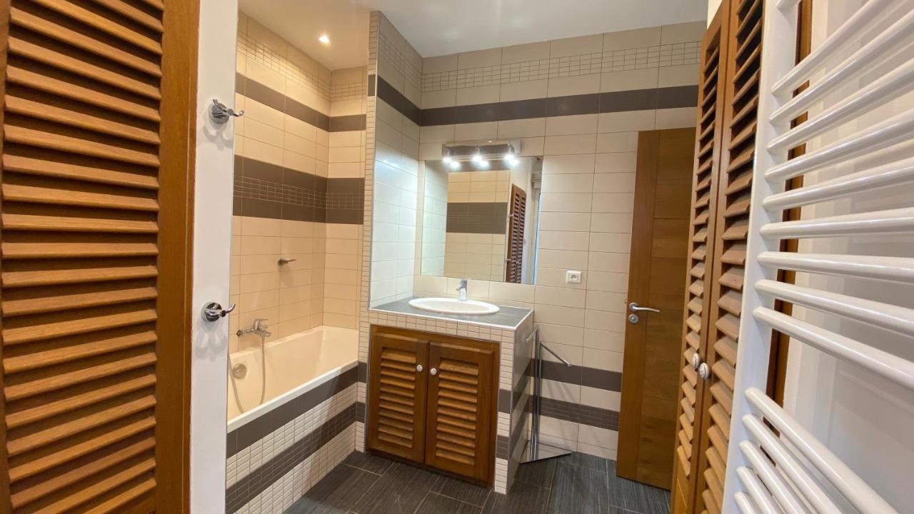 T3 De 140M2 Pour 7 Pers- Extra Centre Ajaccio - A 5 Min A Pied Des Plages - Classe 5 Etoiles - Casa Di Artisti 外观 照片